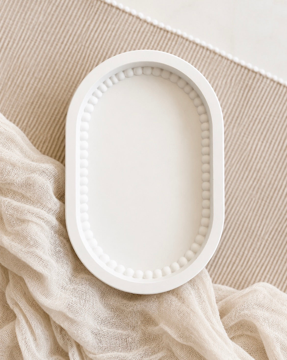Oval Meadow Tray
